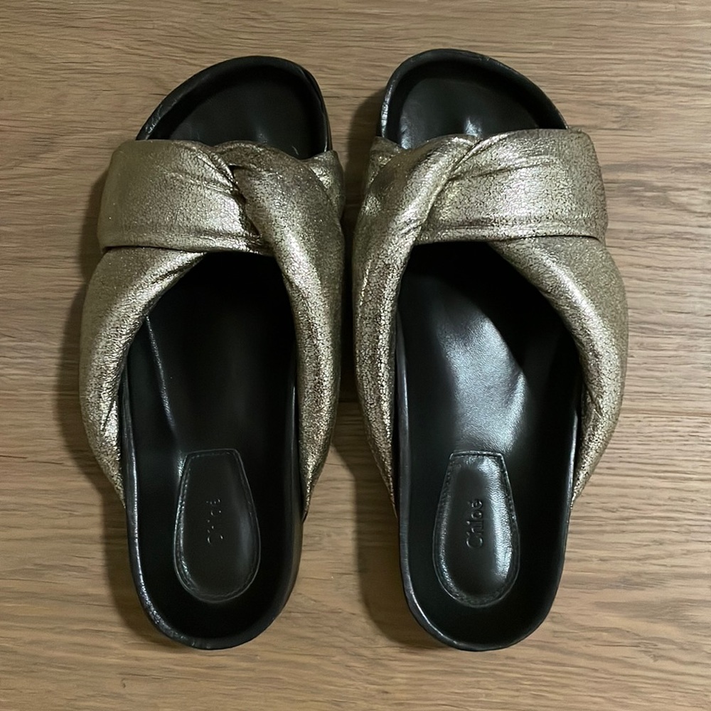 Chloe twisted metallic footbed sandals